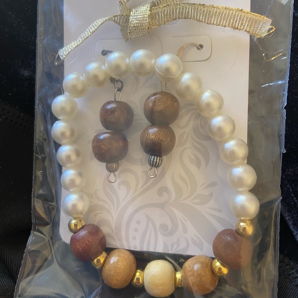 FancyFox Custom Jewerly - Picture 6 of 8